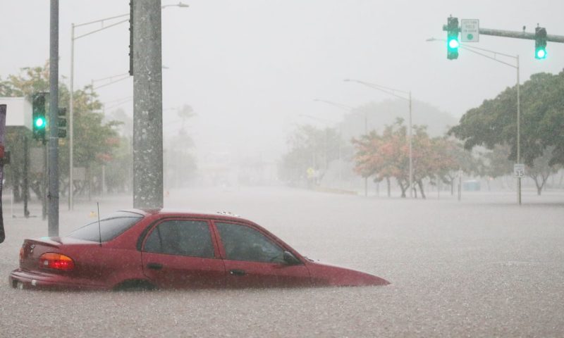 World weatherwatch: Hurricane Lane brings severe flooding to Hawaii