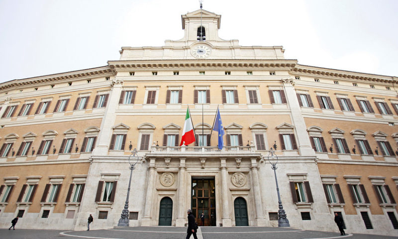 European stocks end higher, but Italian budget worries mount