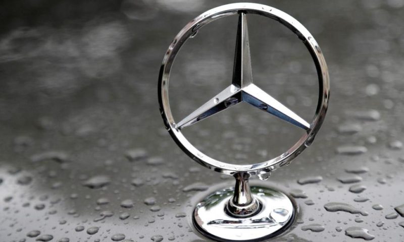 US Government: Mercedes Owners Got Recall Notices Too Late