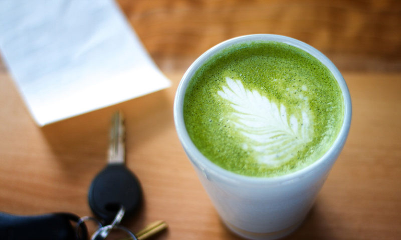 Why people are paying $7 and up for this fancy new tea latte