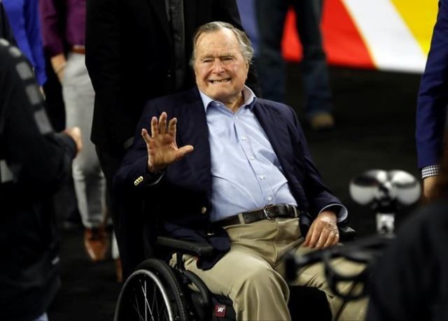 George H.W. Bush dies