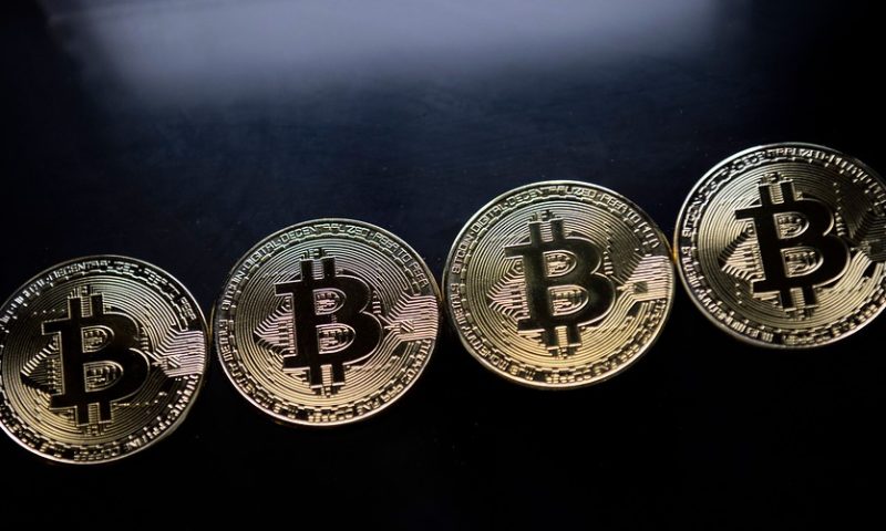 Bitcoin on track for 10th consecutive session below $4,000
