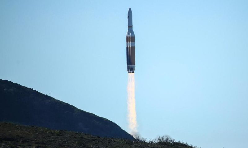 Space, Russia, China Top Intel Threats