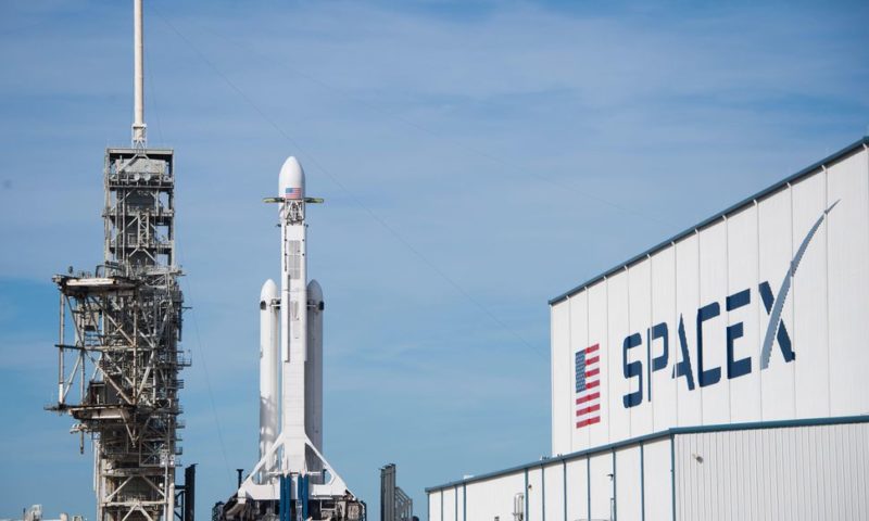 SpaceX laying off 10 percent of its workforce