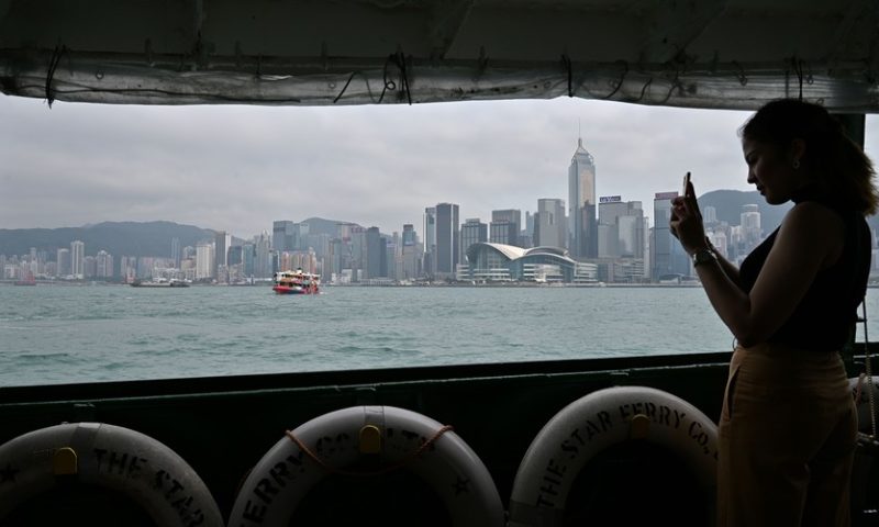 Asian markets mixed as U.S.-China trade talks resume