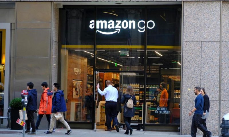 Amazon Says It Will Soon Accept Cash at Cashless Stores