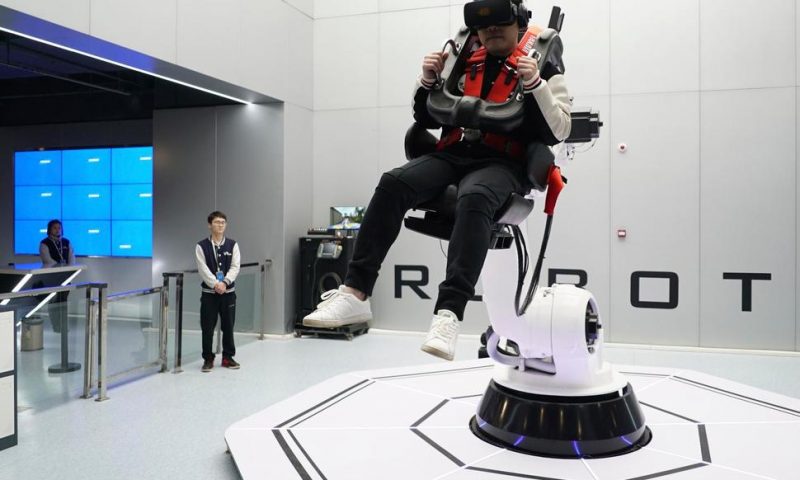 Far From Glitzy Tech Hubs, Chinese City Bets Big on VR