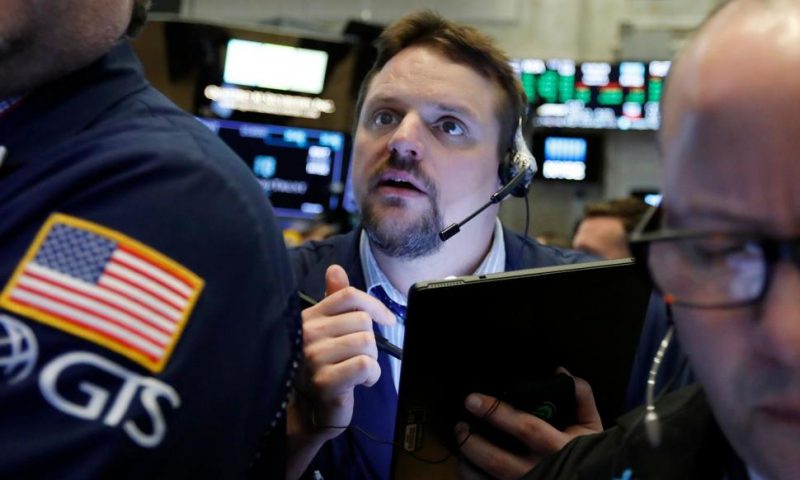 S&P 500, Nasdaq Close at Record Highs as Earnings Roll In