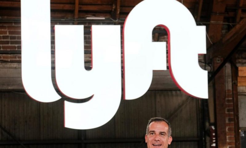 Lyft Posts Strong Growth, Big Losses in First Public Quarter