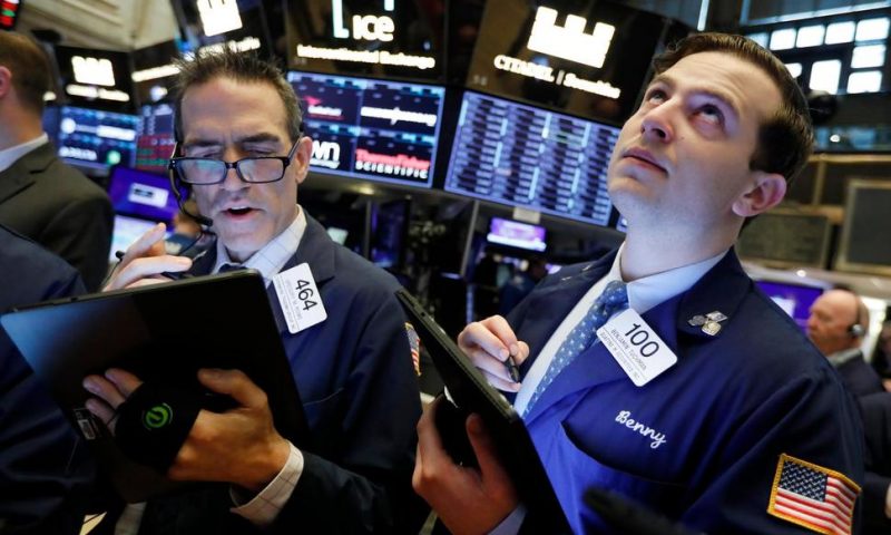 US Stocks Rebound, but S&P 500 Ends With 3rd Weekly Loss