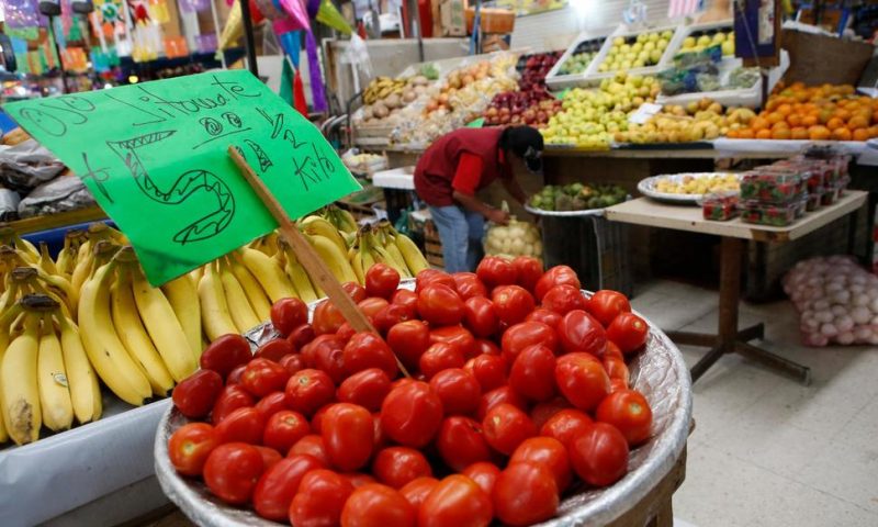 Mexico Says Tariffs Will Send Tomato Prices Soaring in US