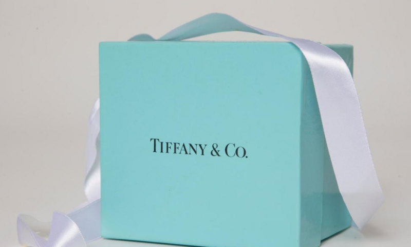 Continued Tourist Spending Slump Weighs on Tiffany’s Results