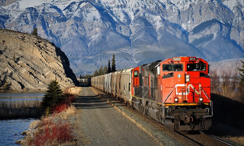 Equities Analysts Lift Earnings Estimates for Canadian National Railway (NYSE:CNI)