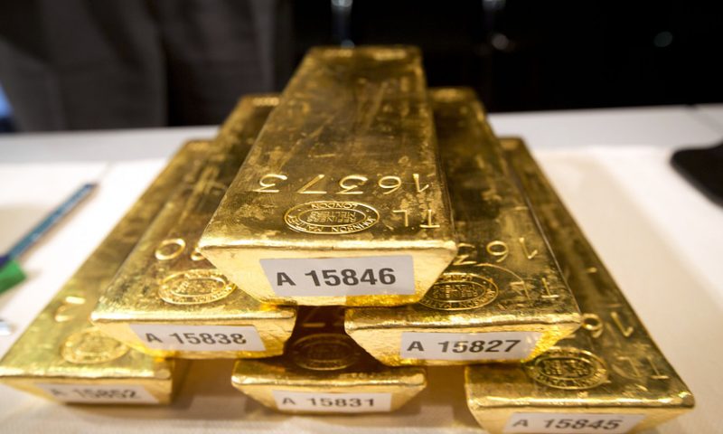 Gold claims 6-year high as trade worries deepen