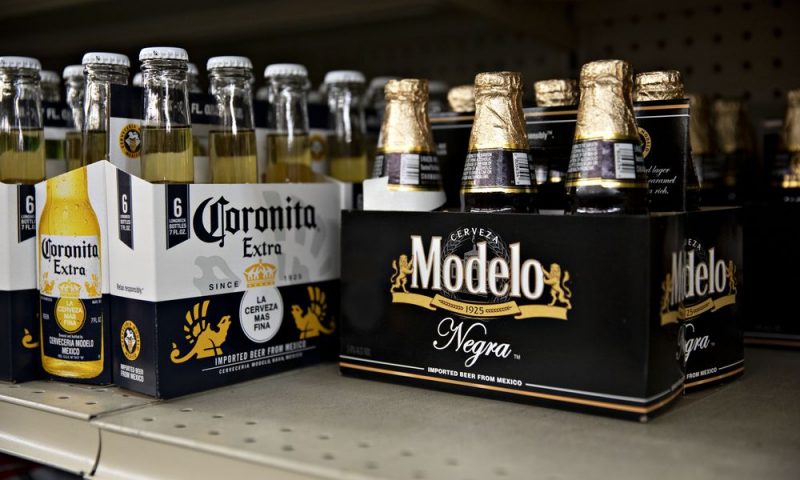 Equities Analysts Lower Earnings Estimates for Constellation Brands, Inc. (NYSE:STZ)