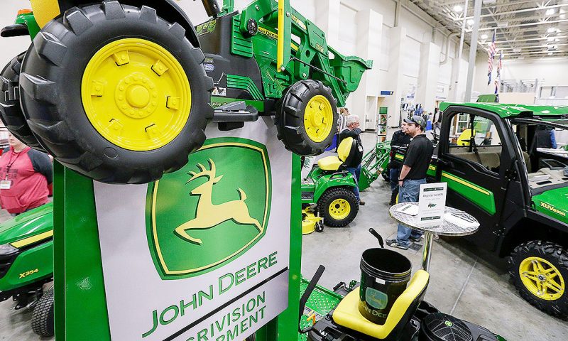 Equities Analysts Issue Forecasts for Deere & Company’s Q1 2020 Earnings (NYSE:DE)