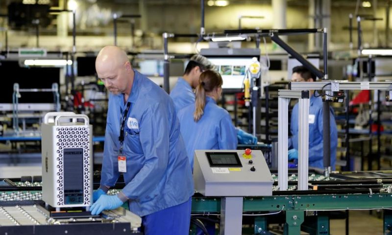 US Manufacturing Contracts for Fourth Straight Month