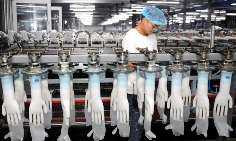 China Manufacturing Holds Steady in December, Survey Shows