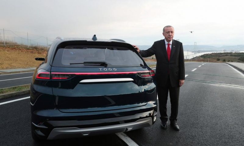Turkish Leader Unveils Prototypes of 1st Domestic Car
