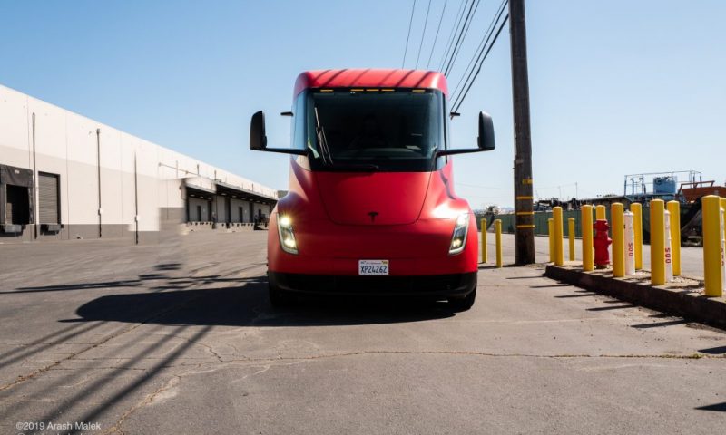 Tesla’s battery strategy will be key to Cybertruck and Semi’s market disruption