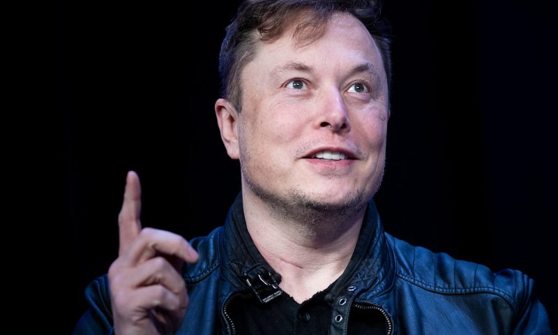 Tesla’s Elon Musk gets performance-based payday worth nearly $800 million