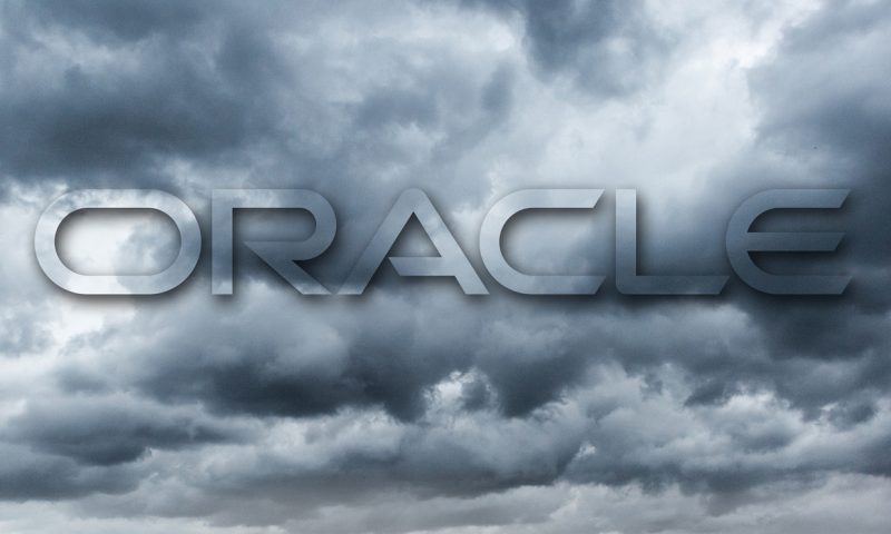 Oracle revenue hurt by pandemic, return to growth a coin-flip for this quarter