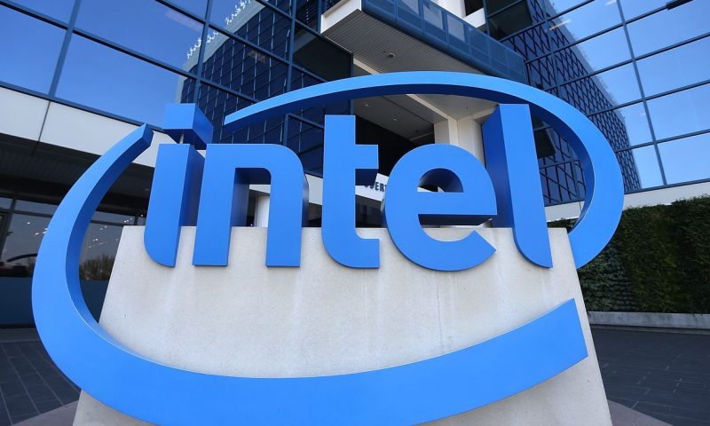 Intel stock plunges 10% after data-center sales drop more than expected
