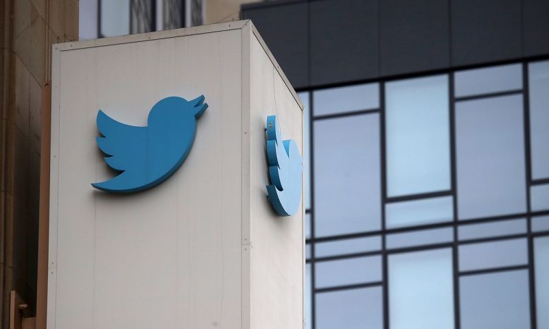 Twitter shares tank as user gains fall short of expectations