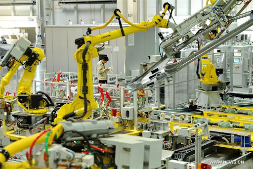 China’s Nonmanufacturing PMI Edged Higher in May