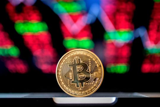 Bitcoin rallies, tops key technical level for first time since early May