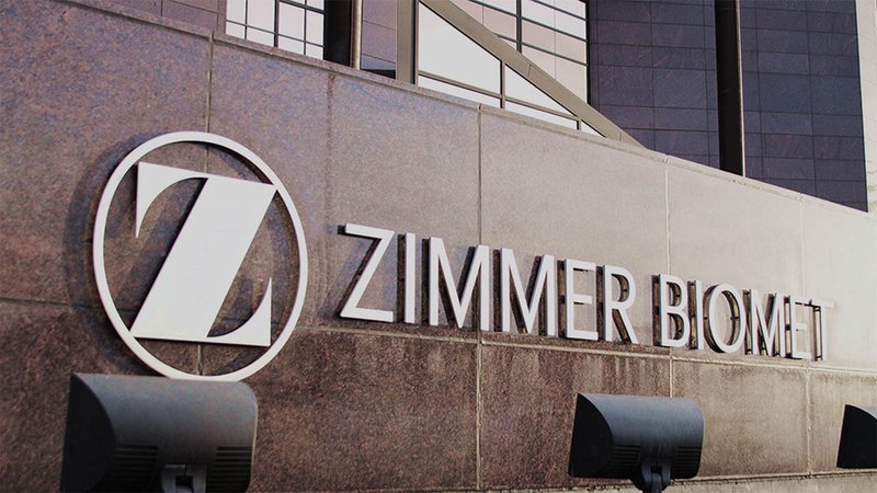 Zimmer Biomet rounds out surgical robot lineup with FDA-cleared Rosa Hip system