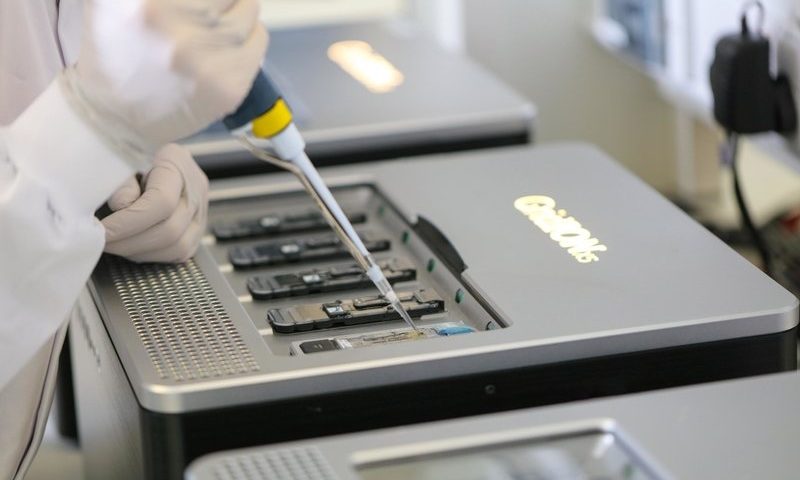 Oxford Nanopore scores £150M investment, genomic sequencing cloud support from Oracle
