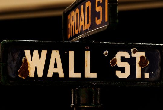 Nasdaq snaps 3-day win streak and U.S. stocks end lower as Big Tech skids