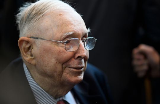 Charlie Munger compares crypto to ‘venereal disease,’ warns of inflation danger