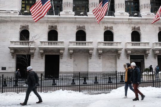 Dow ends higher in first session in February as U.S. stocks book third straight day of gains