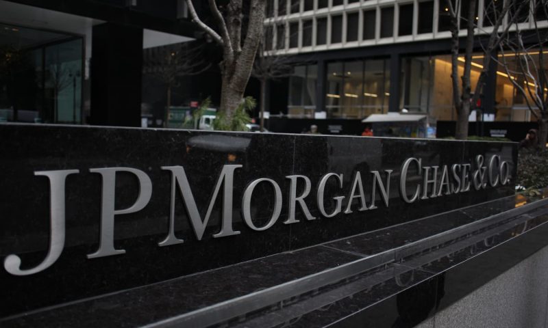 JPMorgan ‘actively unwinding’ Russian business