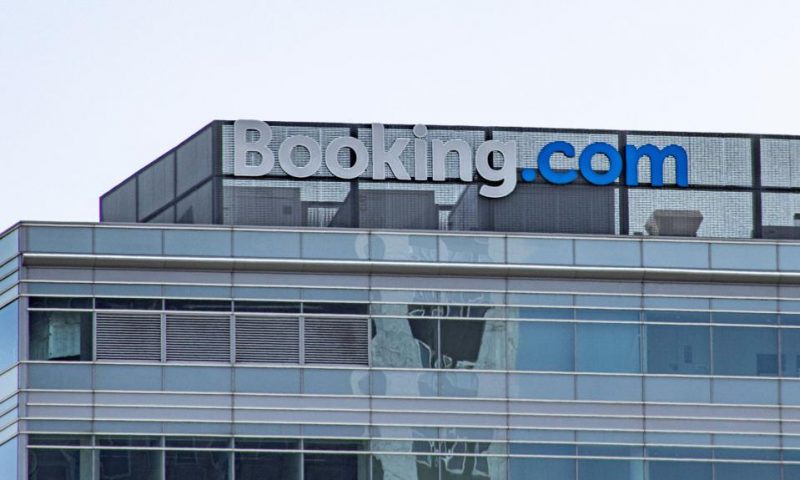 Booking Holdings Inc. stock outperforms competitors despite losses on the day