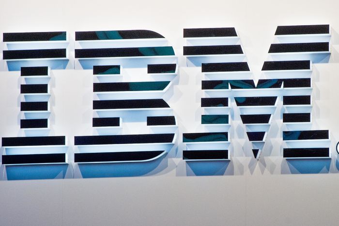 IBM beats on earnings, but the stock is not being rewarded