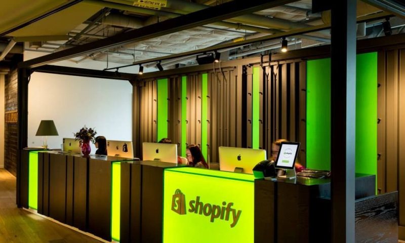 Shopify Inc. Cl A stock rises Monday, still underperforms market