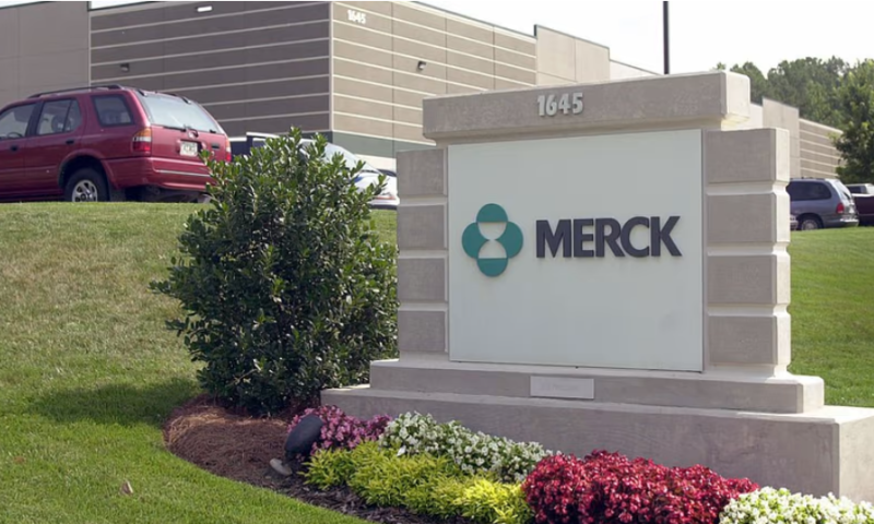 Merck, seeking XI factor in race with Bayer, gets FDA fast-track tag for anticoagulant