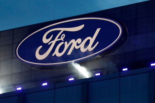 Ford offers severance to underperforming corporate employees