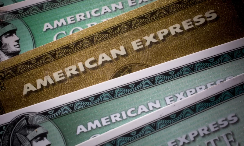 American Express Co. stock underperforms Tuesday when compared to competitors