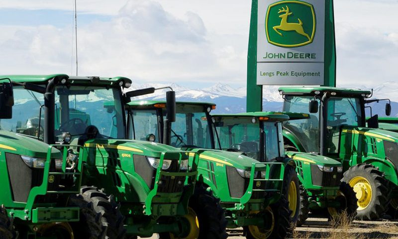 Deere & Co. stock rises Tuesday, outperforms market