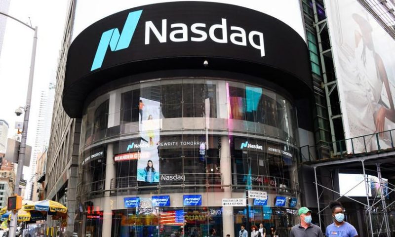 Nasdaq Composite on track to book longest winning streak in four months as U.S. stocks extend rally in final hour of trade