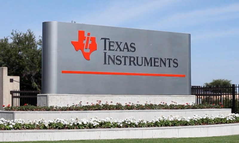 Texas Instruments stock declines as weak outlook overshadows earnings beat