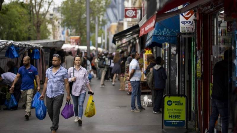 UK Retail Sales Unexpectedly Ticked Up in May