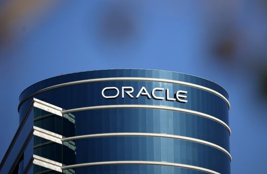 Oracle says its AI customers want to buy more than $2 billion in cloud capacity