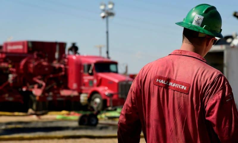 Halliburton Co. stock rises Tuesday, still underperforms market