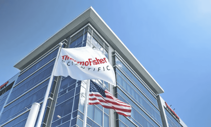 Thermo Fisher fronts over $900M for data intelligence company as M&A strategy takes shape