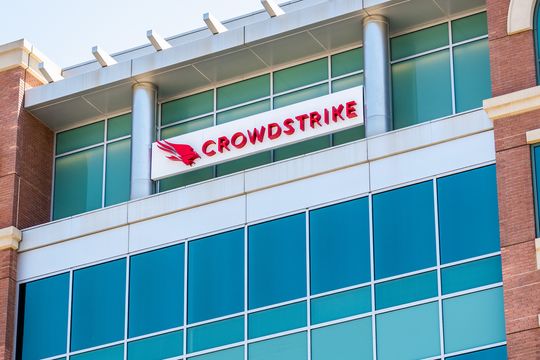 CrowdStrike’s and Zscaler’s stocks are top plays in rocky cybersecurity market, analyst says